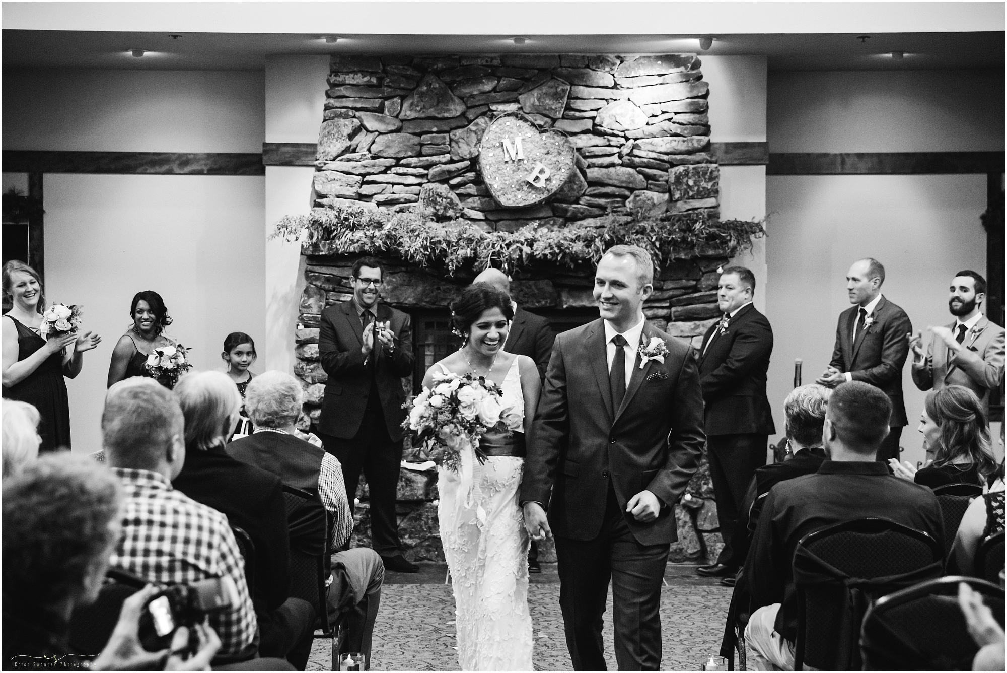 Such a lovely winter wedding ceremony at the lodge at Five Pine in Sisters, OR. 