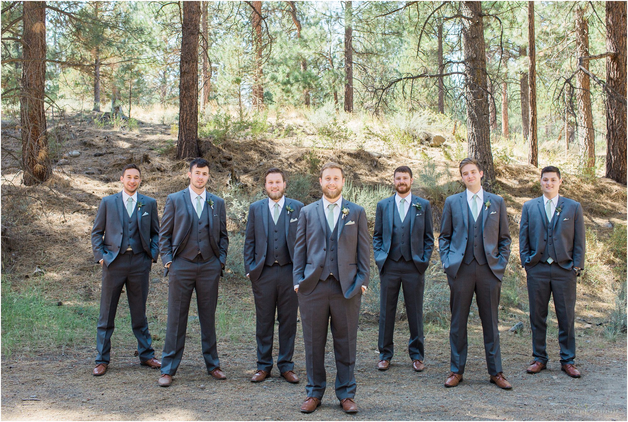 A dapper groom and his groomsmen pose for formals at this vintage rustic chic Bend wedding at Aspen Hall. | Erica Swantek Photography