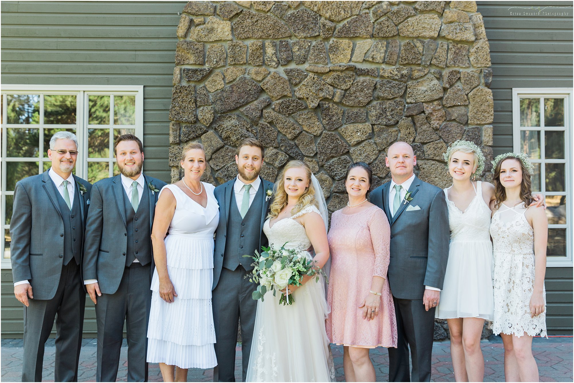 Family portraits at this Aspen Hall wedding in Bend, OR. | Erica Swantek Photography