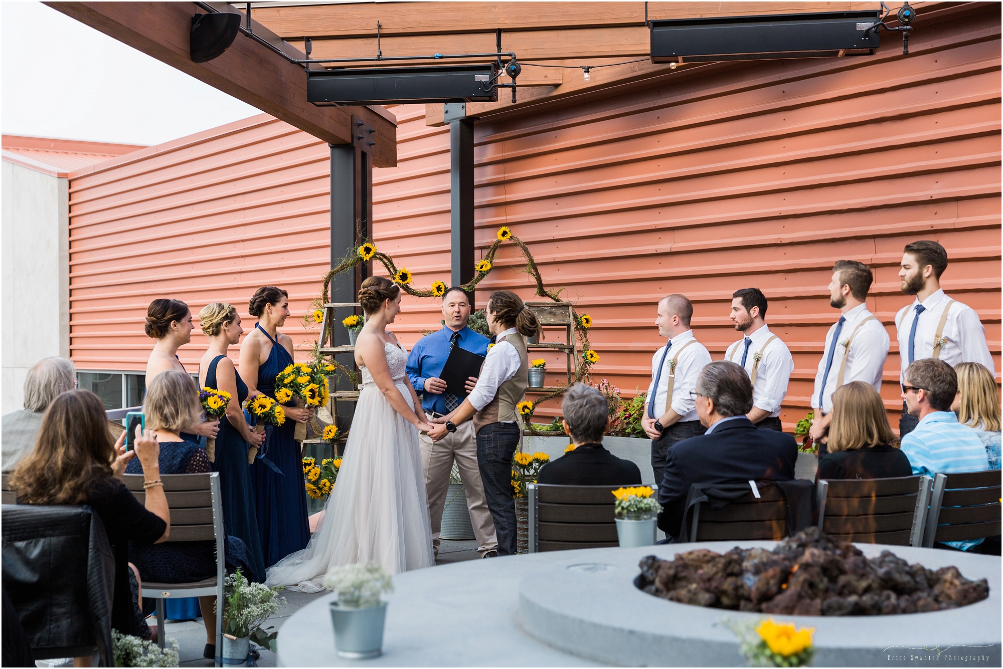 A family member officiates the ceremony of a Worthy Brewing Wedding. Photographed by Bend Oregon wedding photographer Erica Swantek Photography. 