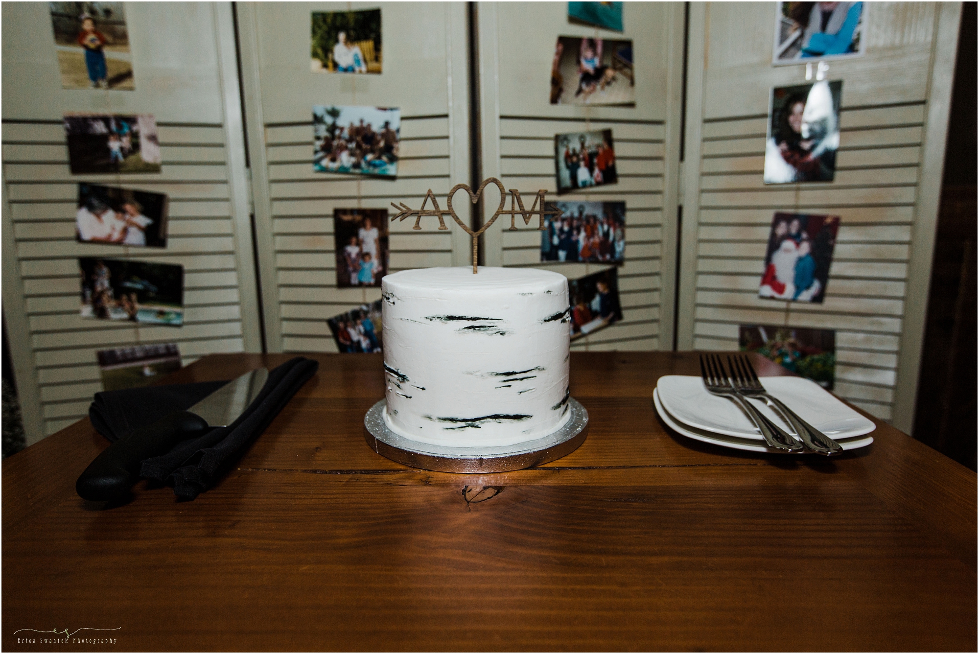 The Cake Lady created a beautiful aspen tree bark cake for this Worthy Brewing Wedding in Bend, OR. | Erica Swantek Photography