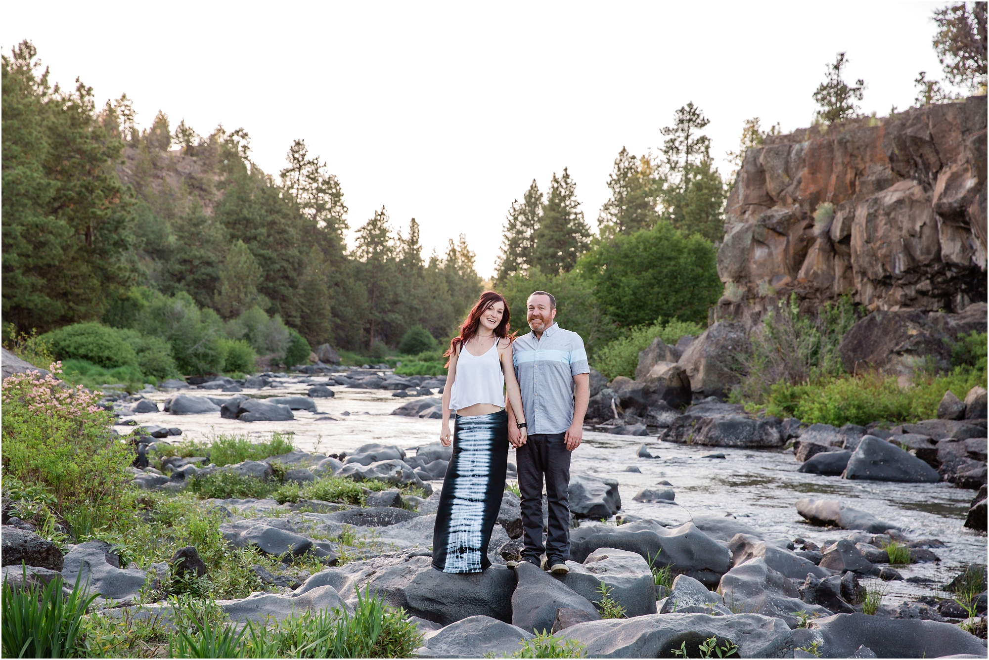 A gorgeous Bend engagement session along the Deschutes River at Sawyer Park in Bend, OR. | Erica Swantek Photography