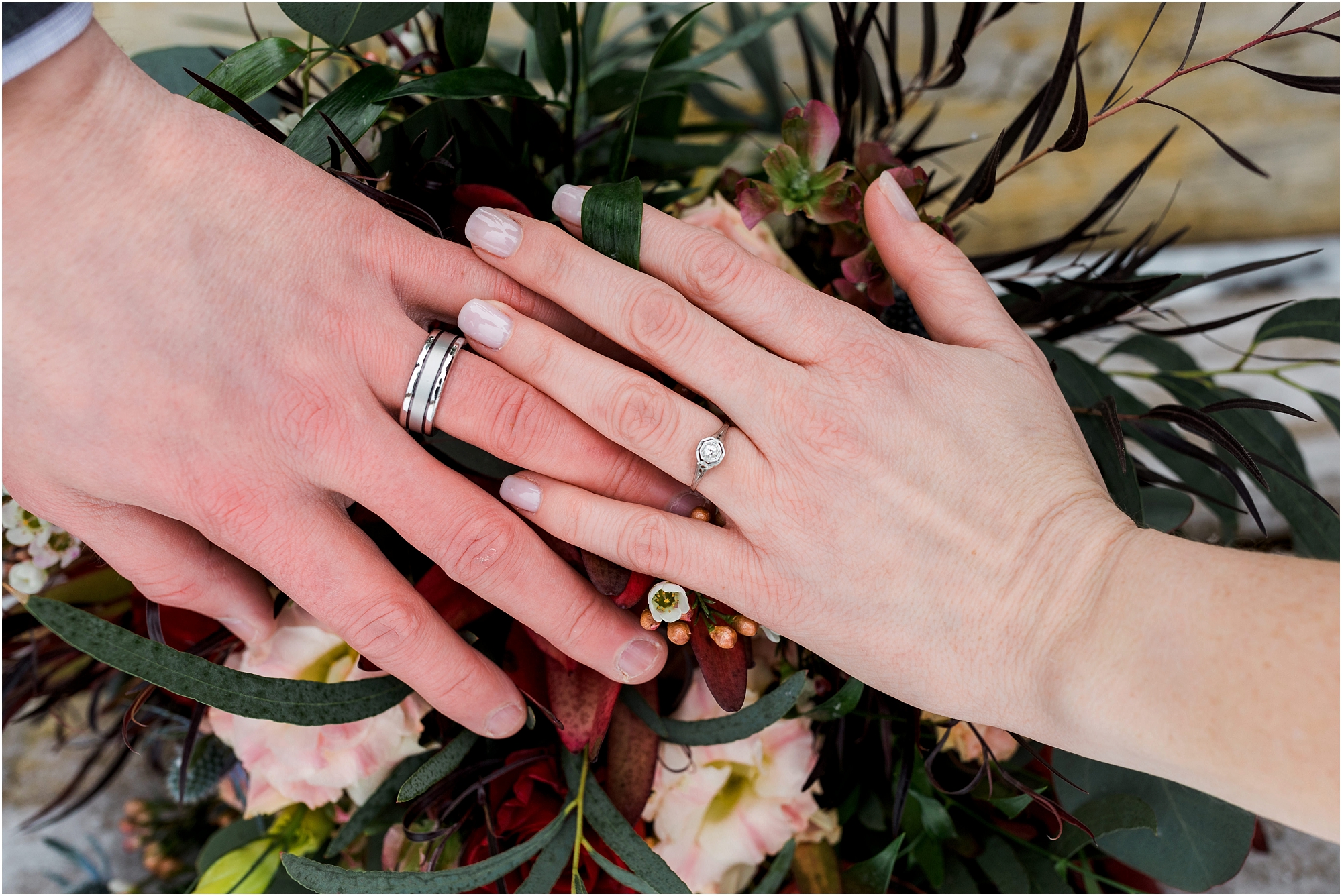 Beautiful wedding bands on the bride and grooms hand at Five Pine Lodge in Sisters, Oregon. | Erica Swantek Photography