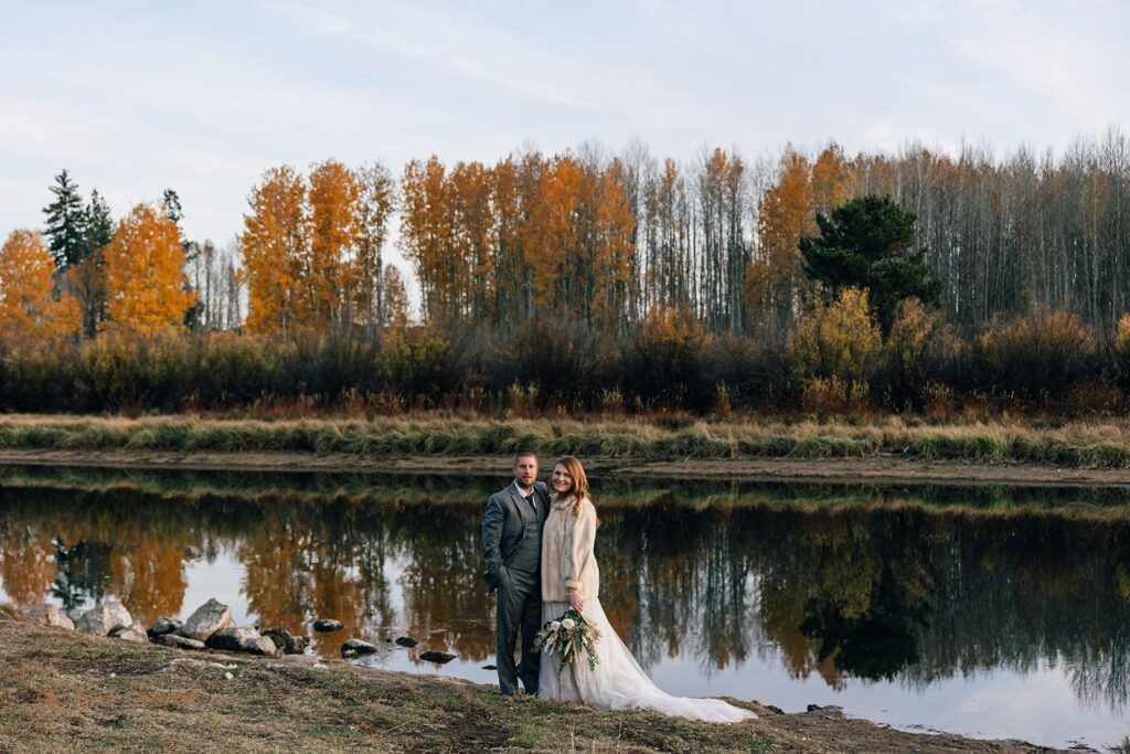 fall elopement in bend, or with colorful forest views