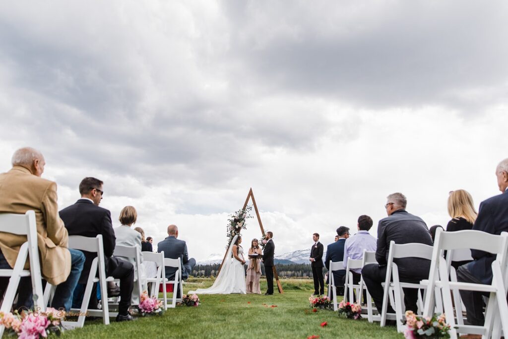 black butte ranch wedding ceremony
