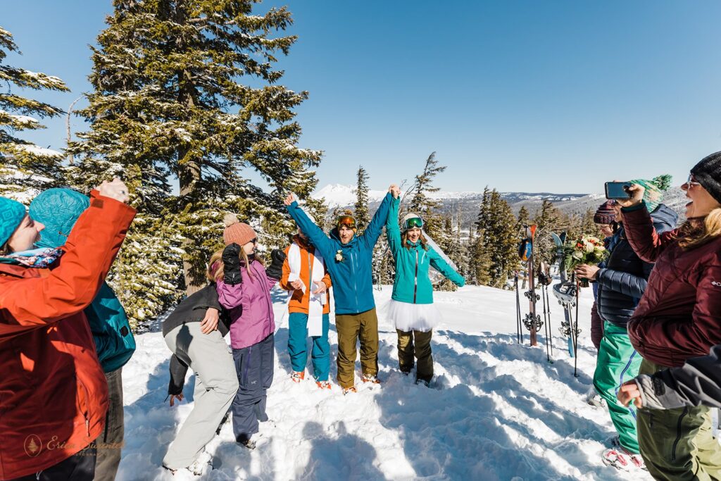 adventurous ski elopement ceremony at mt bachelor