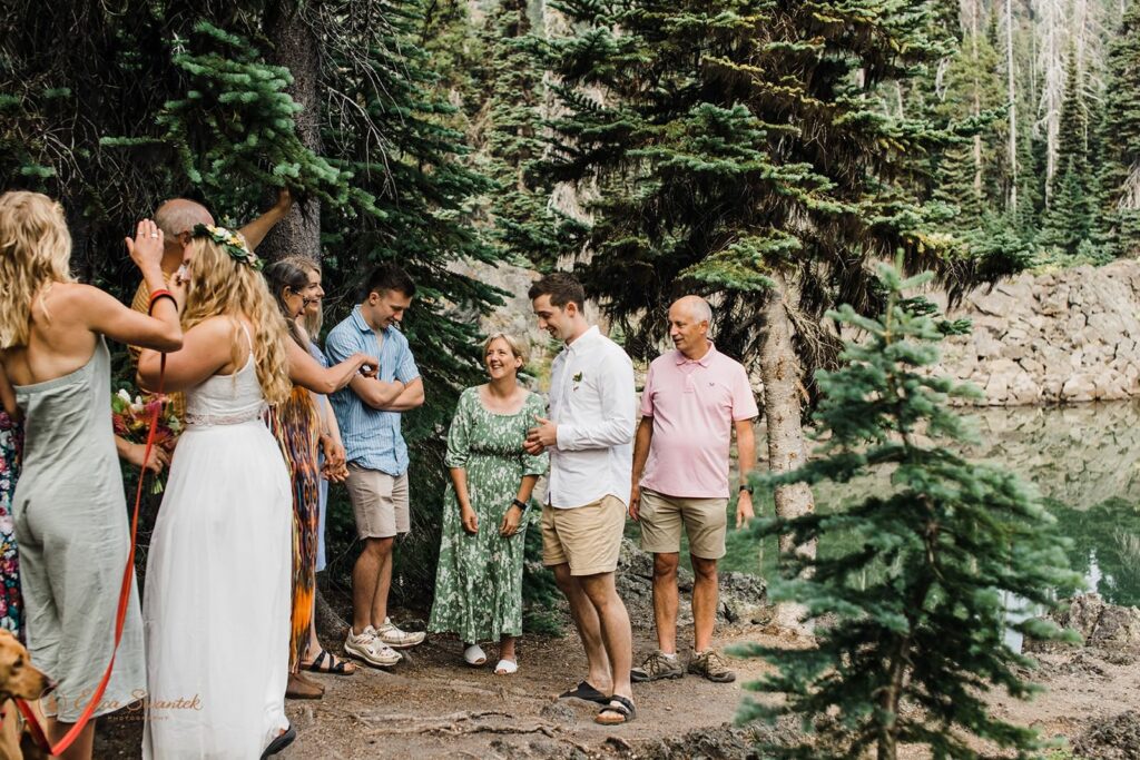 A family gathers with one another before an intimate wedding in Oregon.