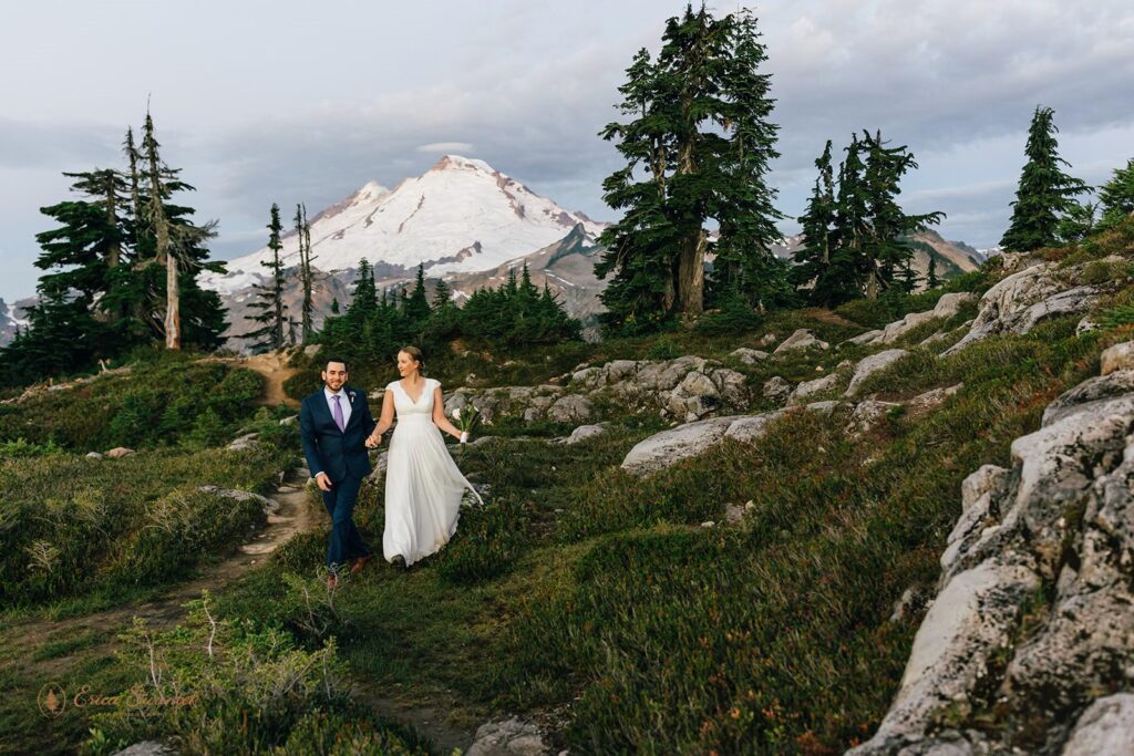 Newlyweds elope in Washington at Artist Ridge in North Cascades National Park. 