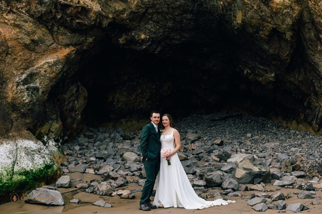 hug point, oregon coast elopement