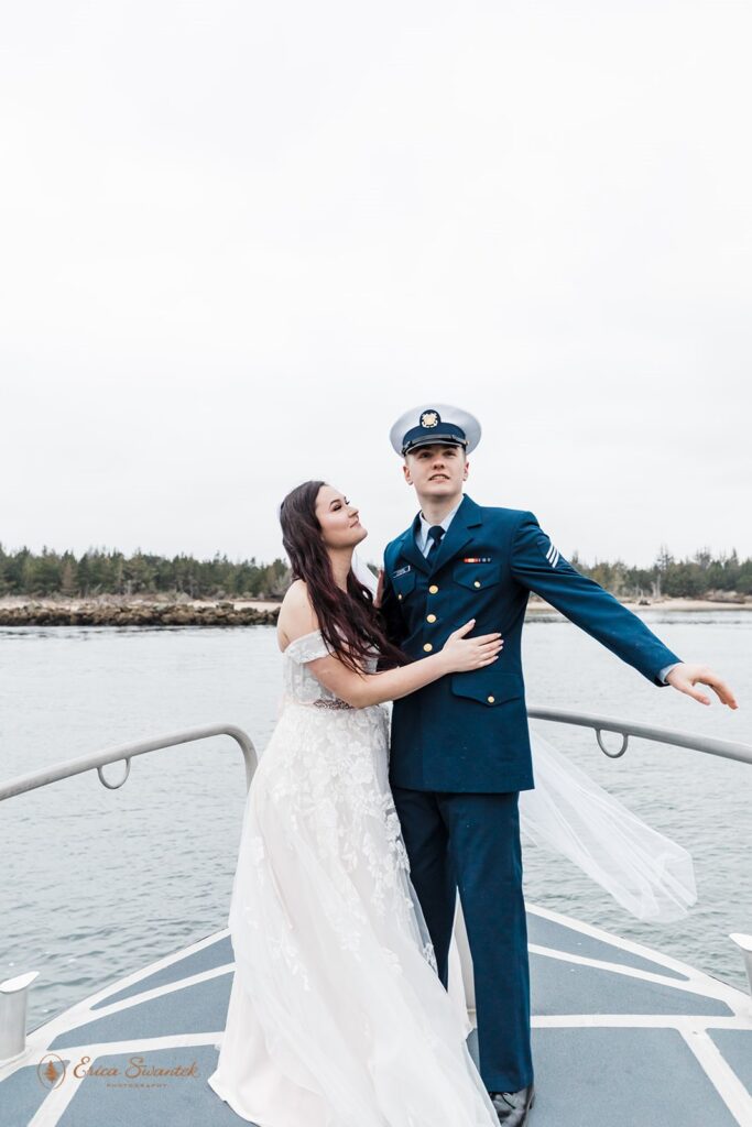 A classic coast guard elopement on a boat in the Pacific Northwest. 