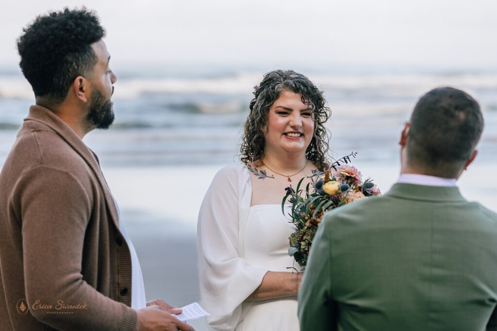coastal elopement ceremony at hobbit beach,OR