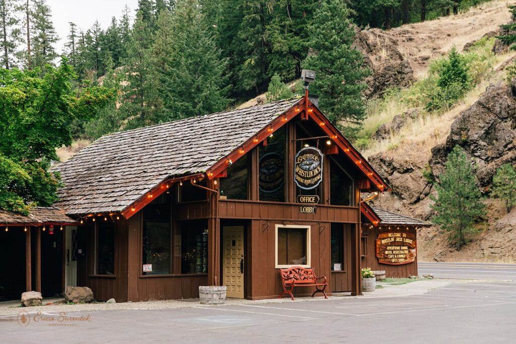 Whistlin' Jack's Lodge in Washington State.  