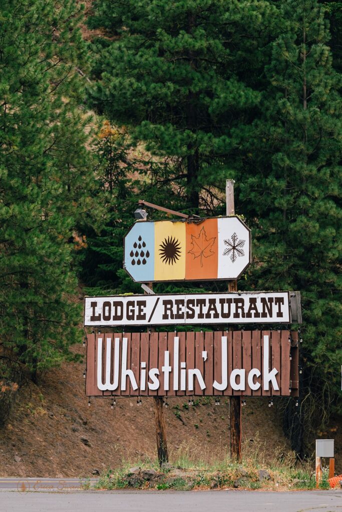Whistlin' Jack Lodge and Restaurant sign in Washington State. 