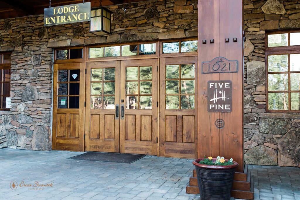 FivePine Lodge entrance