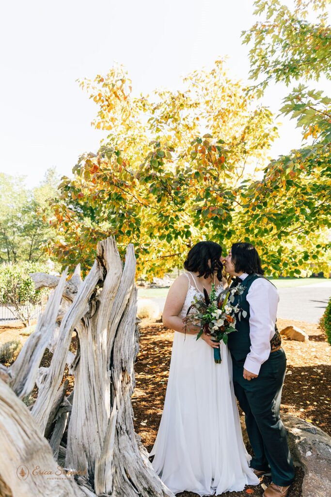 an lgbtq elopement couple in Central Oregon