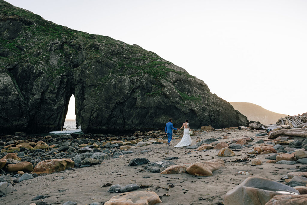 Sunset wedding portraits at Harris Beach in Brookings, Oregon.