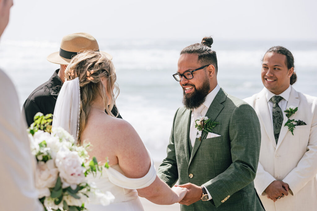 Intimate beach wedding with family on the Oregon Coast. 