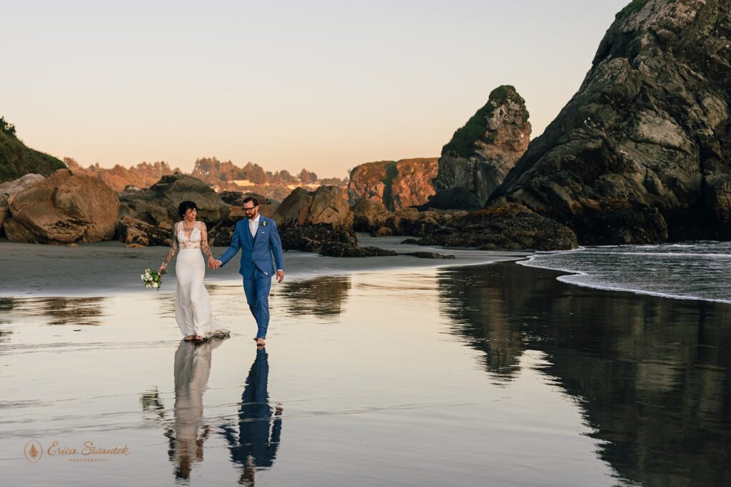 moody harris beach elopement photos