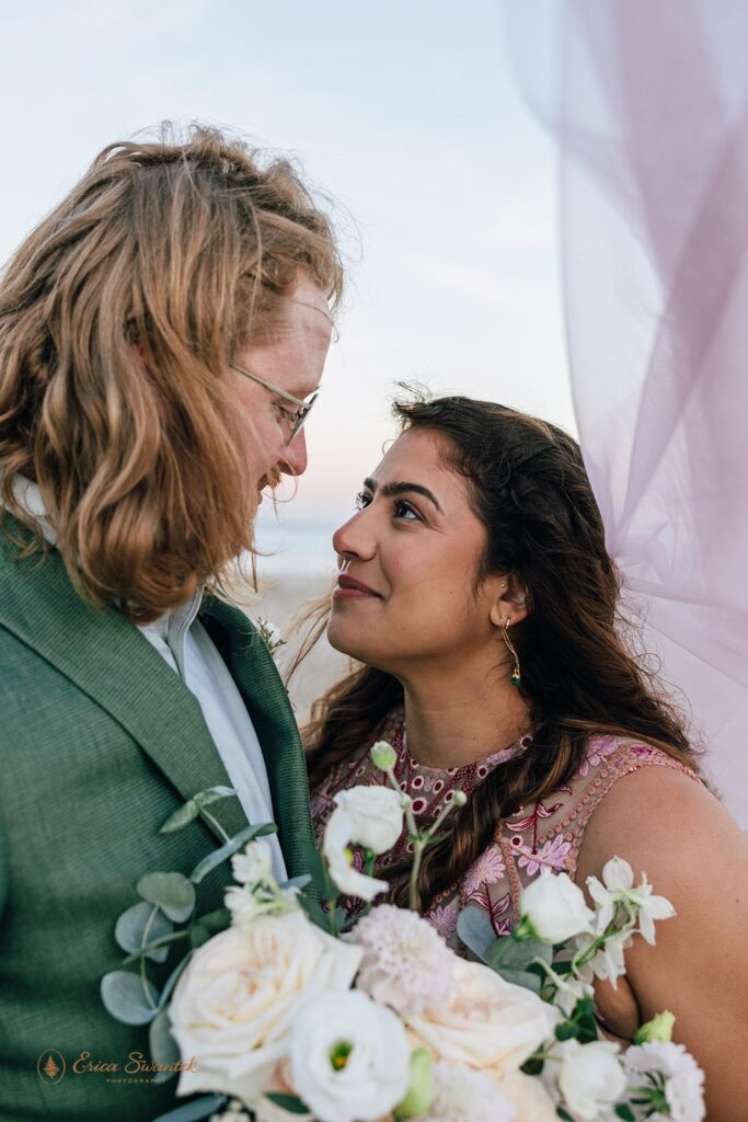 coastal elopement ceremony in Oregon