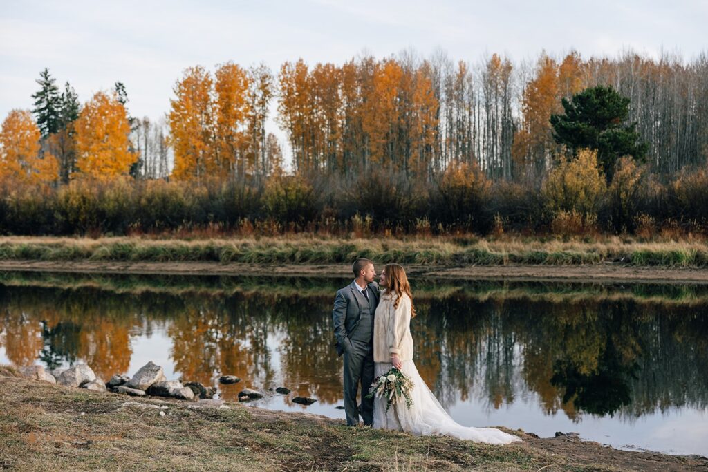 beautiful fall elopement in bend, or