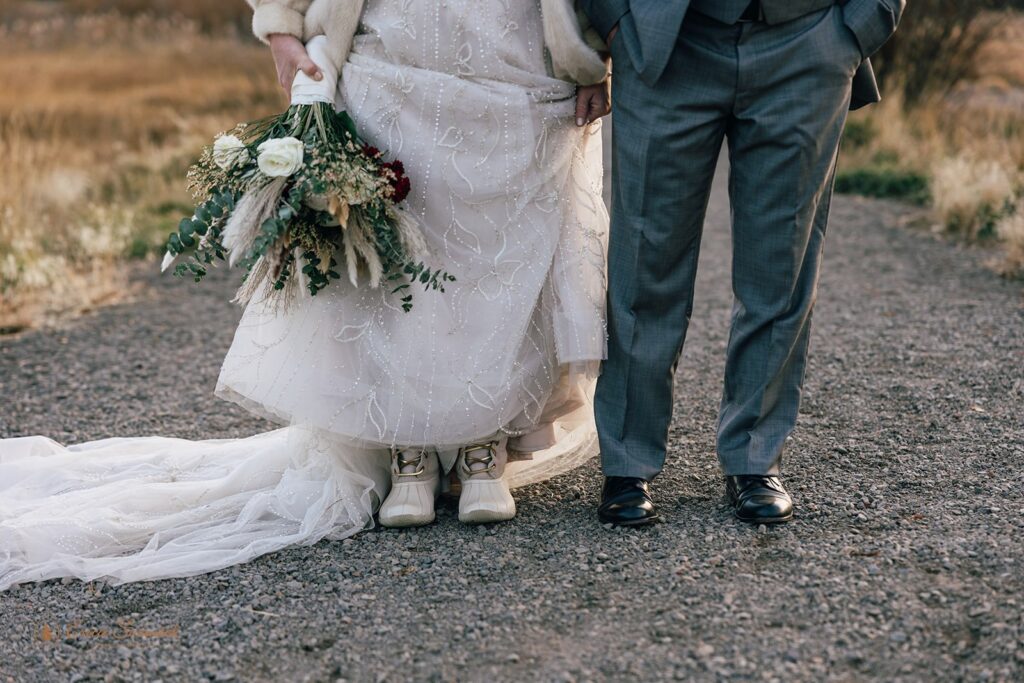 beautiful fall elopement in bend, or