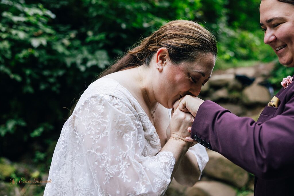 candid elopement ceremony at drift creek falls