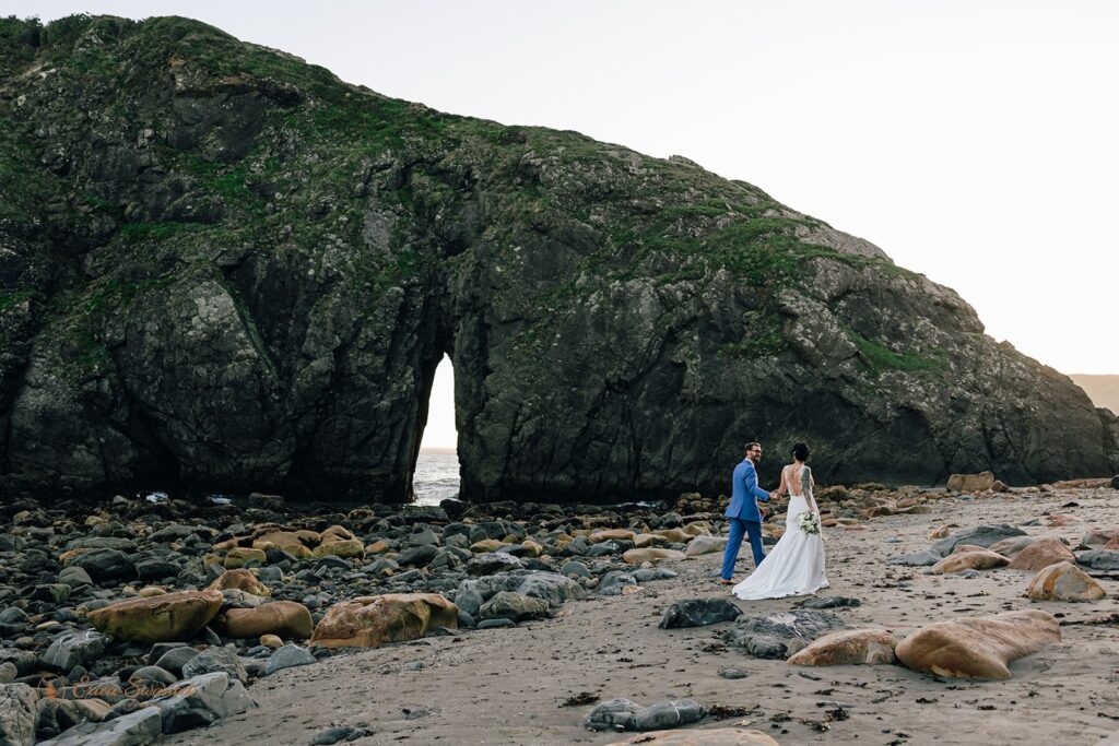  Romantic Brookings Oregon Coast Elopement.