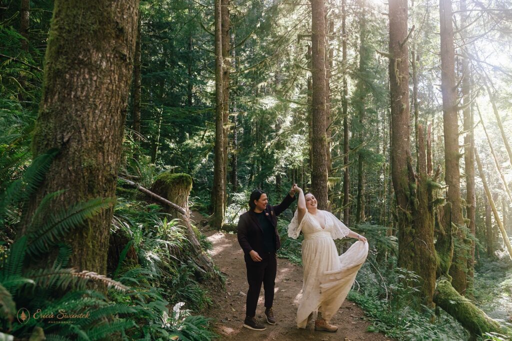 lgbtq elopement couple at drift creek falls trailhead