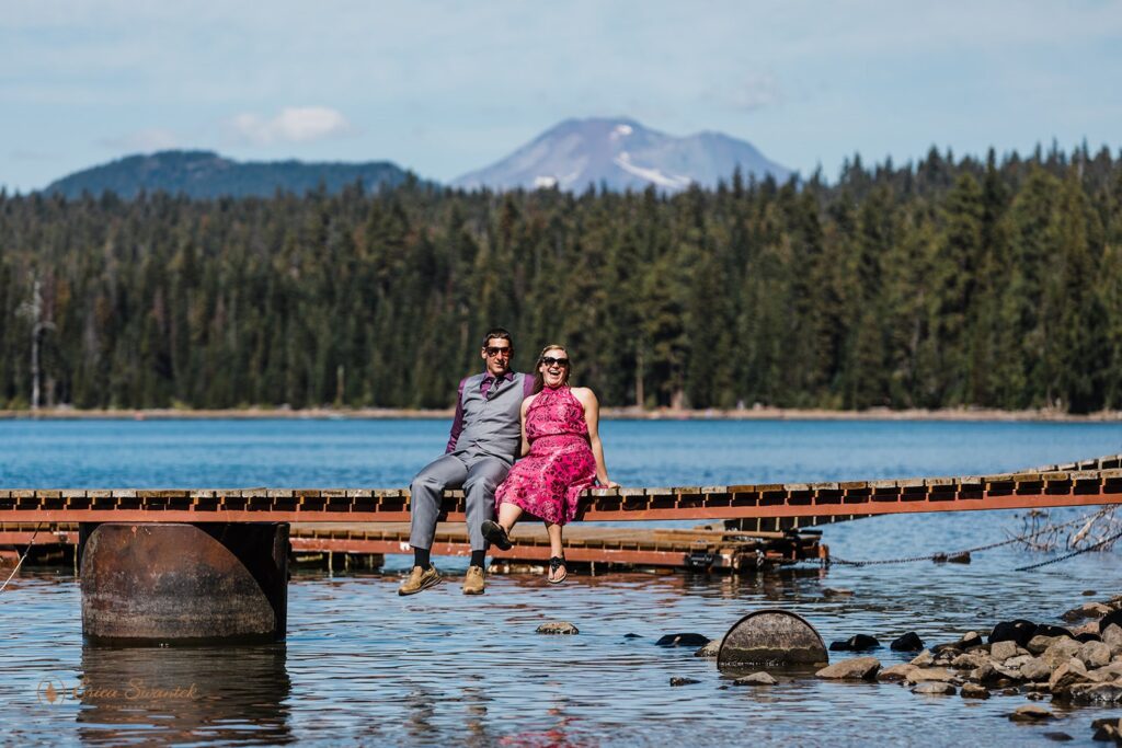 cascade mountains elopement in oregon