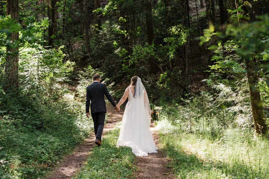 dreamy forest elopement in Talent, OR