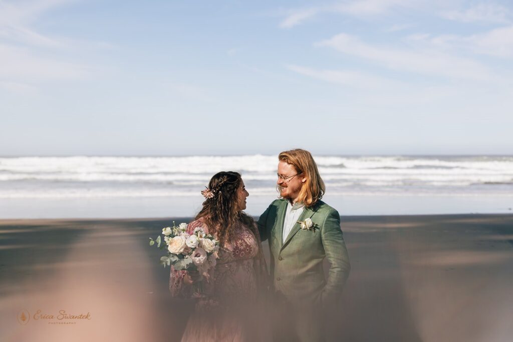 dreamy neskowin elopement at oregon coast