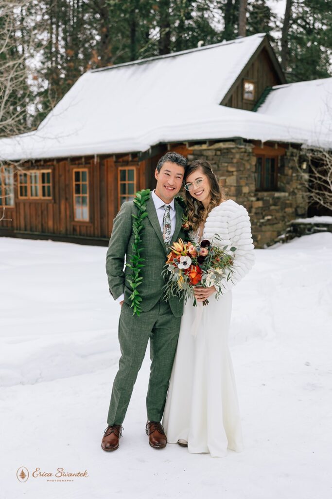 cozy winter elopement surrounded by snowy backdrops in Oregon