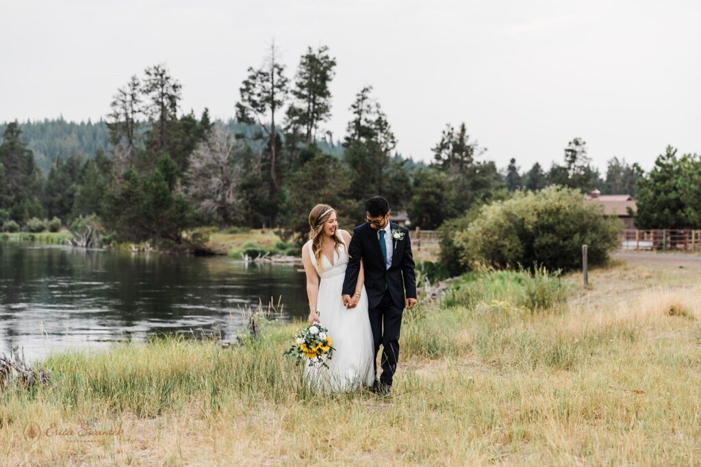 sunriver OR elopement at a gorgeous river shore