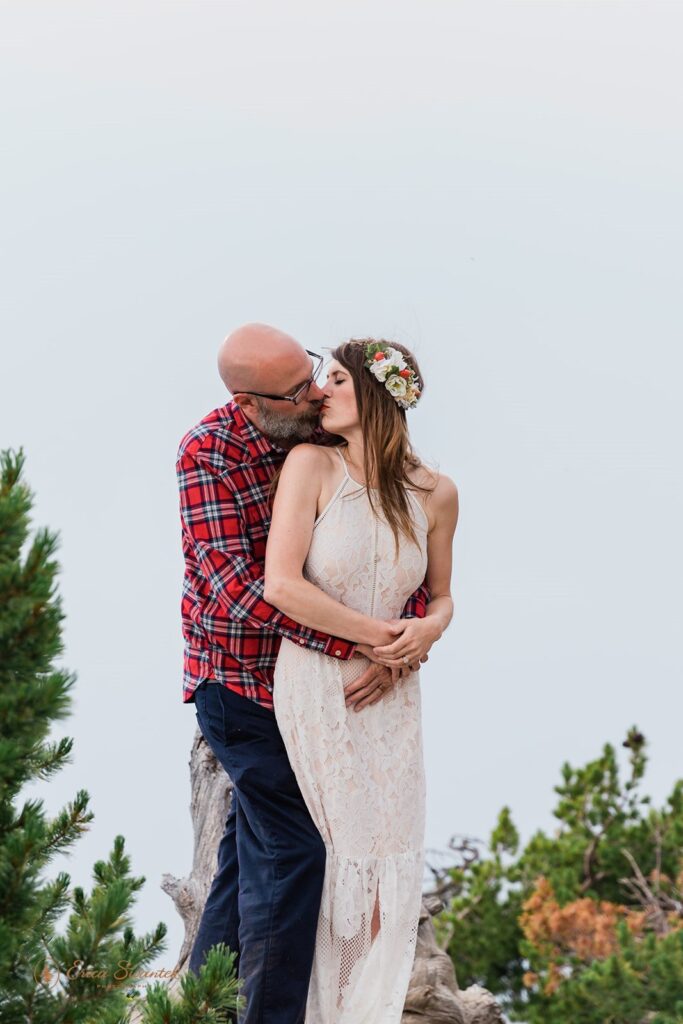 adventurous crater lake national park elopement