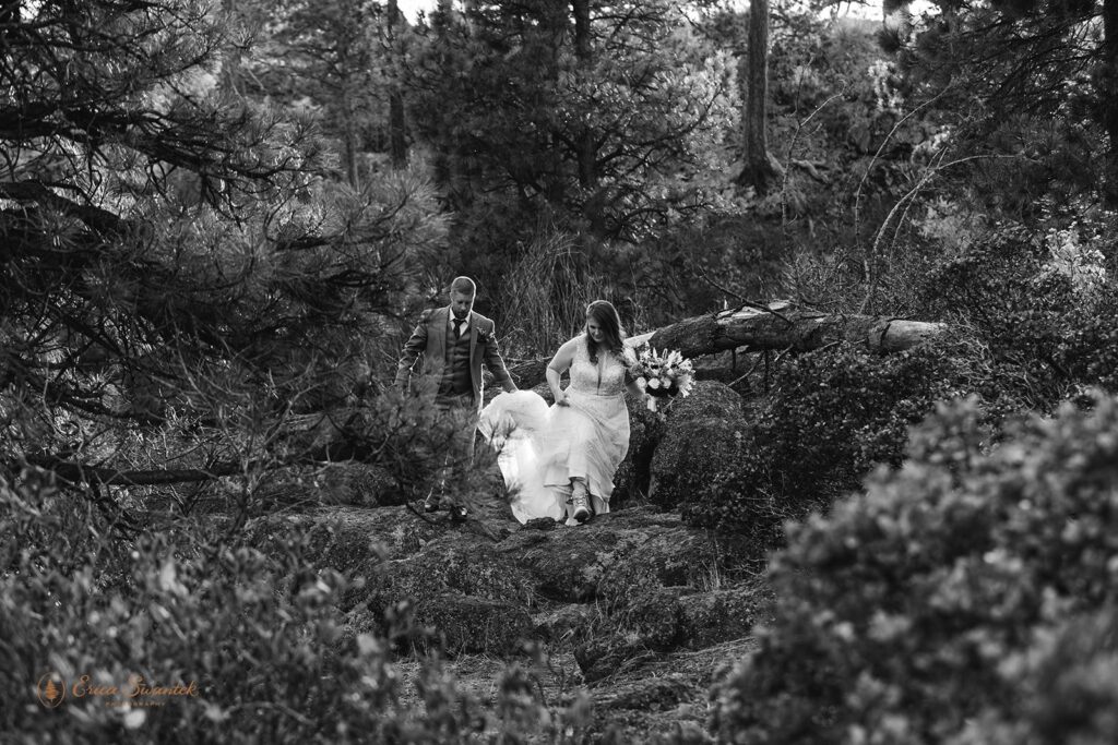 bride and groom hiking during their Deschutes National Forest elopement in Oregon