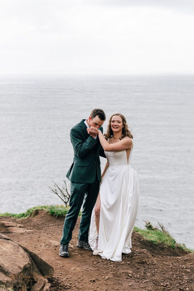 dreamy oregon coast micro wedding