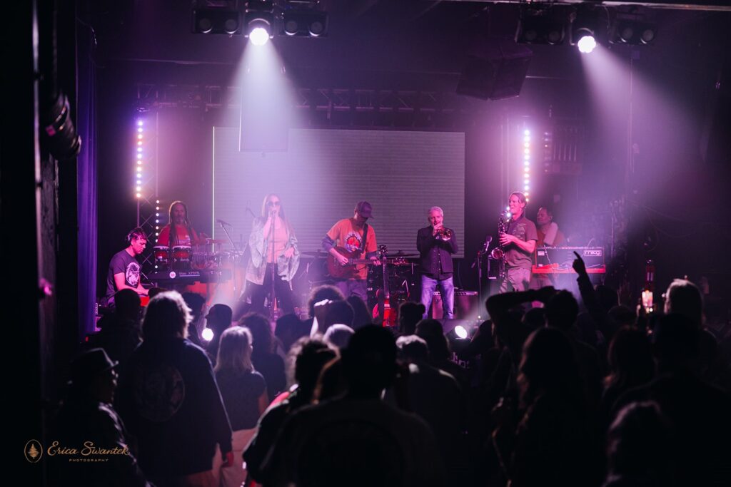 live music concert in bend, oregon