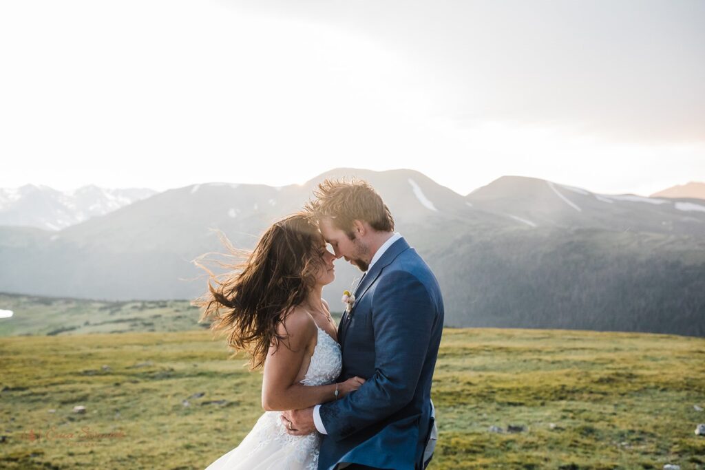 adventurous elopement couple at Gore Range in RMNP