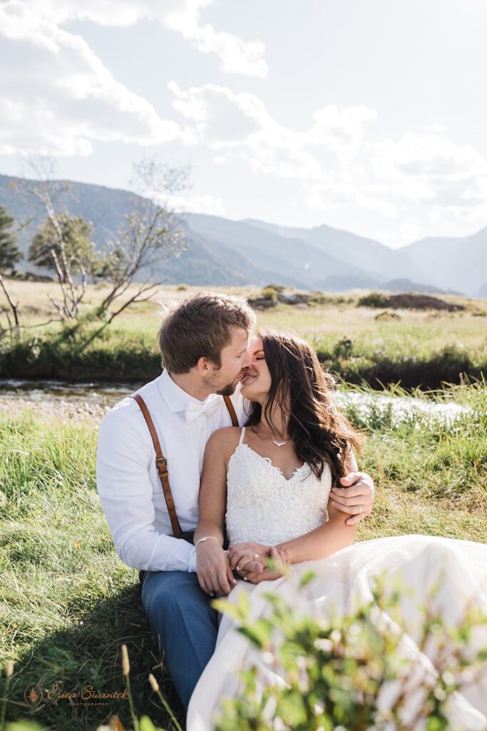 sweet elopement couple in the Moraine Park area in RMNP