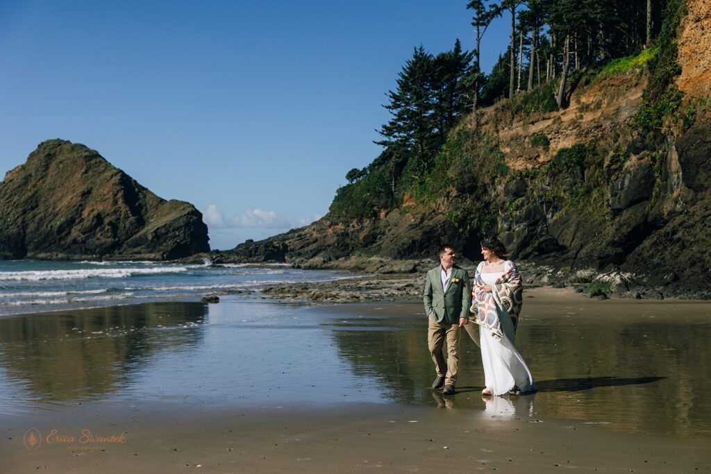 oregon coast elopement in the pnw
