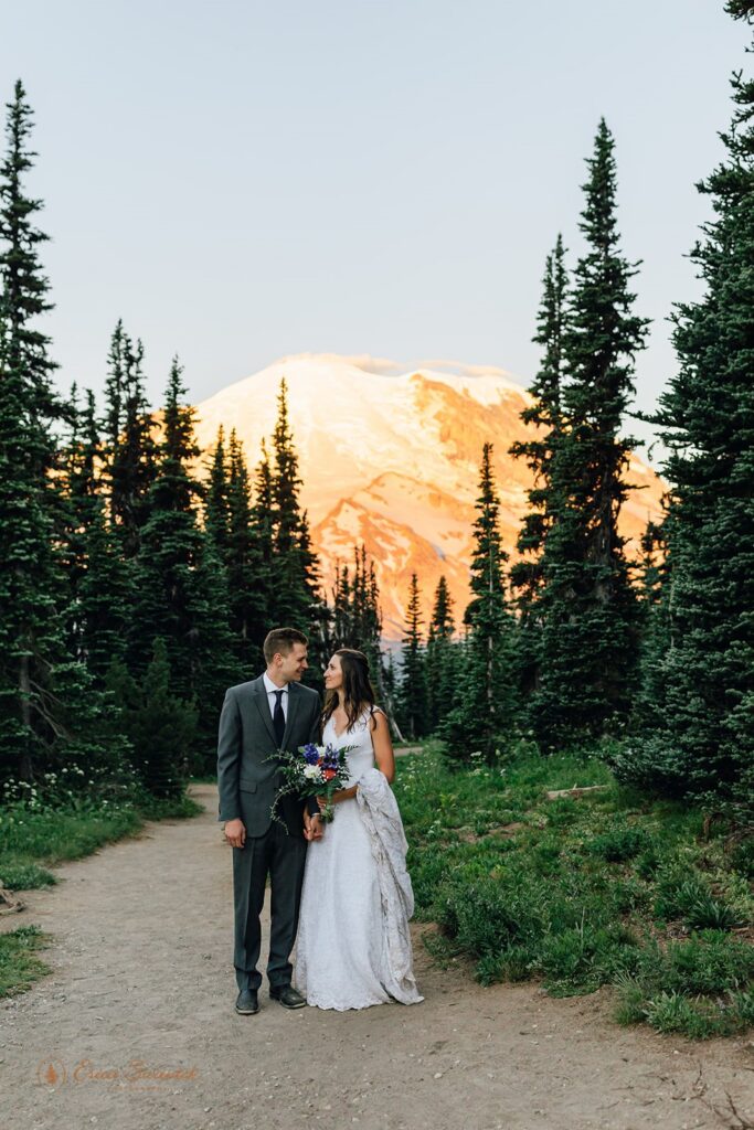 dreamy elopement couple at mt rainier national park