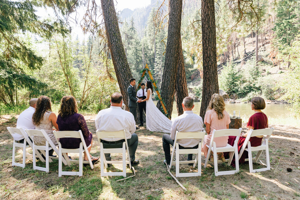 Beautiful riverside elopement on the banks of the Naches River in Washington near Mt. Rainier National Park.