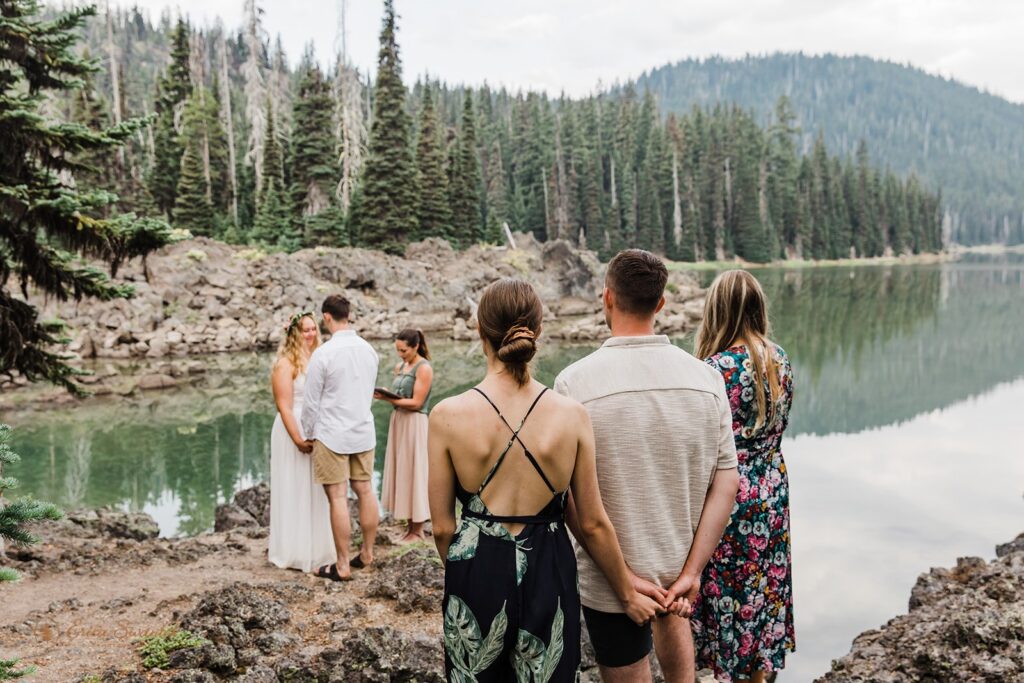 elopement ceremony with family at sparks lake