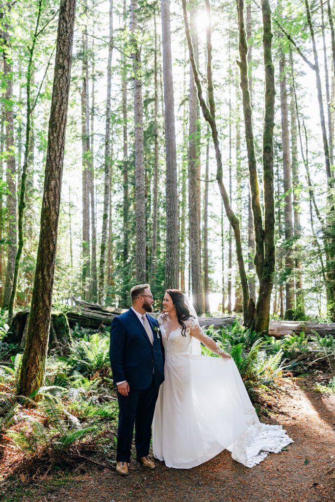 elopement couple in the forest during their PNW nature wedding day