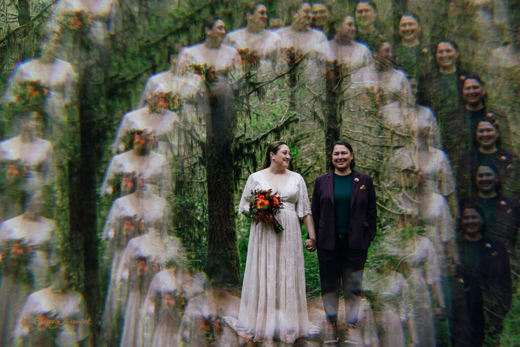 romantic forest elopement in oregon