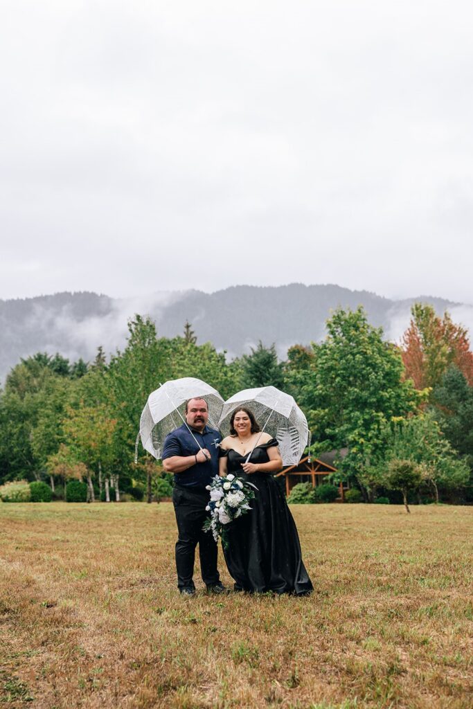 elopement couple surrounded by gorgeous fall landscapes during their pnw elopement day