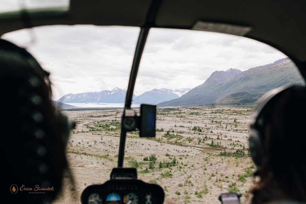 adventurous helicopter elopement ride in alaska
